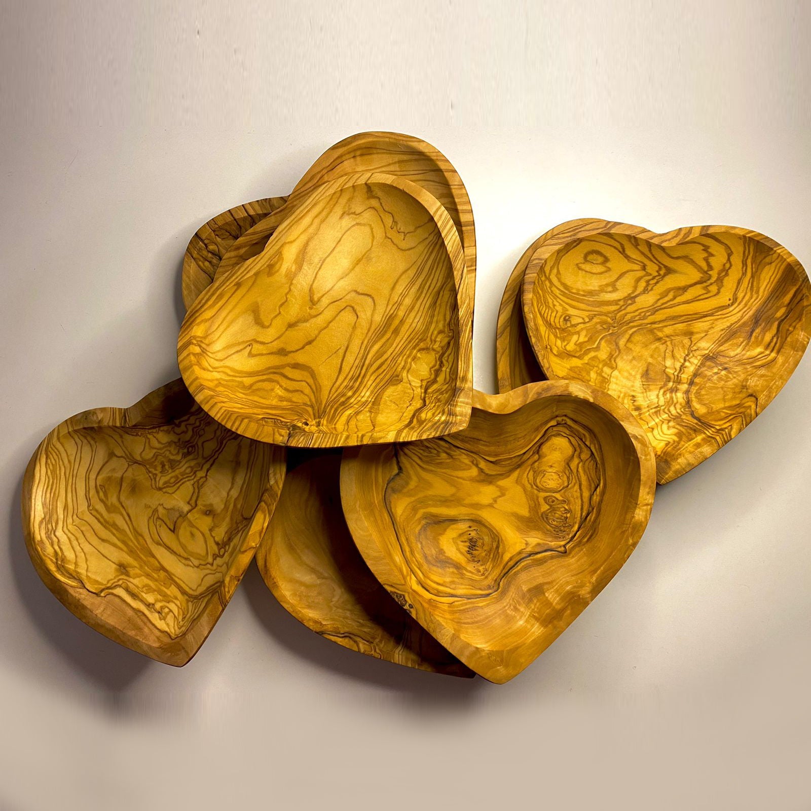 VOW | Olive Wood Heart Rolling Tray/Smoker's Gift